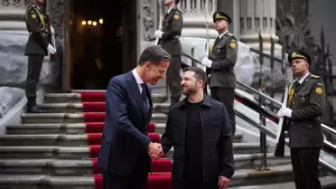 Zelenskiy ve Rutte Kiev'de Görüştü