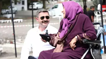 76 Yaşındaki Huriye Teyze, Hayalindeki Denizi Görme Fırsatını Buldu