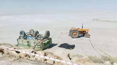 Kulu'da Traktör Devrildi: 1 Ölü, 3 Yaralı