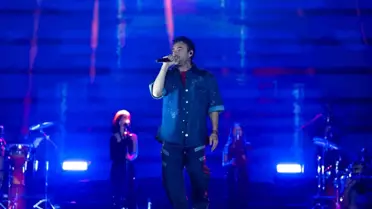 Murat Dalkılıç Erzurum'da Coşku Dolu Bir Konser Verdi