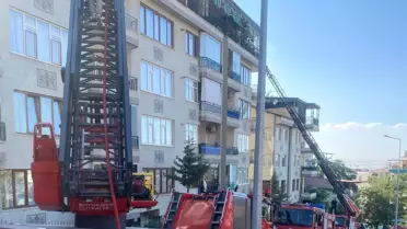 Malatya'da Apartman Yangını Kontrol Altına Alındı
