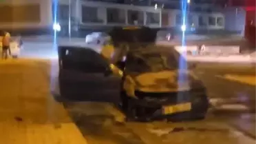Bursa'da Park Halindeki Araç Alev Aldı