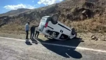 Sarıkamış'ta Trafik Kazası: 2 Yaralı