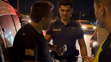 Uygulama noktasında ilginç anlar: Polis de salaktı zaten görmeyecekti bunu
