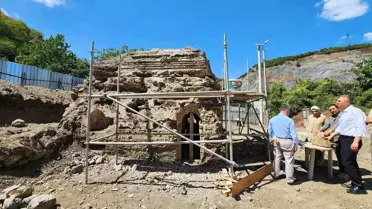 Gölcük'teki Tarihi Hamamın Restorasyonu Başladı