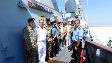 TCG Kınalıada Bingazi'ye Ziyaret Gerçekleştirdi