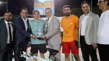 Diyarbakır'da Sağlık Çalışanları Tenis Turnuvası Gerçekleşti