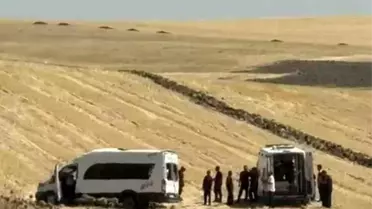 Minibüs Şarampole Yuvarlandı: 10 Yaralı