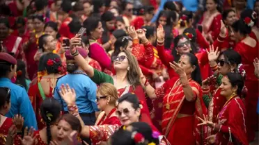 Nepal'de Teej Festivali Kutlandı