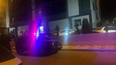 2 çocuk annesi evinde kalbinden vurulmuş halde ölü bulundu