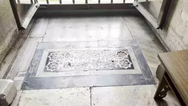 Süleymaniye Camii'nde Hırsızlık İddiası