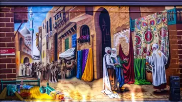 Kumaşçılar Çarşısı: Moda ve Hobi Merkezi