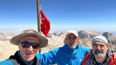 BANDAK, Zafer Bayramı'nı Zirveyle Kutladı