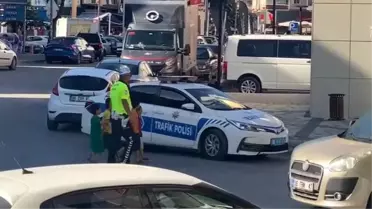 Trafik Polisi Çocukları Kurtardı