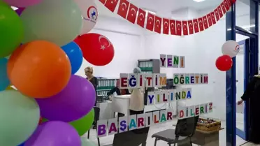 Düzce Belediyesi'nden 2 Bin Çocuğa Kırtasiye Desteği