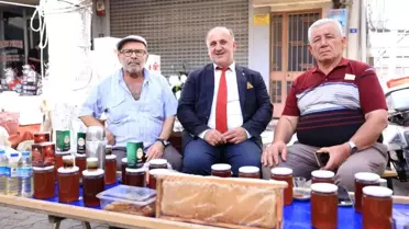 İncirliova Belediye Başkanı Kaya, Cuma Pazarı'nı Ziyaret Etti