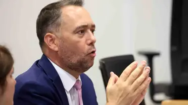 Belçika'da Hükümet Krizi: Dışişleri Bakanı Filistin'i Tanıma Talep Ediyor