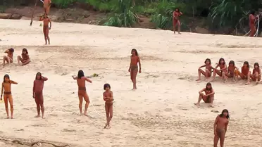 Dünyadan izole yaşayan Mashco Piro kabilesi komşu köye girdi: Çatışma an meselesi