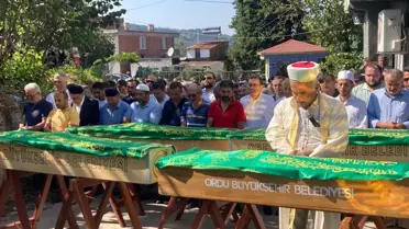 Patpat Kazasında Hayatını Kaybedenler Yan Yana Defnedildi