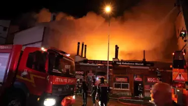 Erzurum'da Cağ Kebap Dükkanlarında Yangın