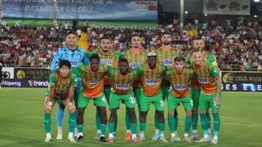 Alanyaspor Beşiktaş'ı 2-0 Mağlup Etti