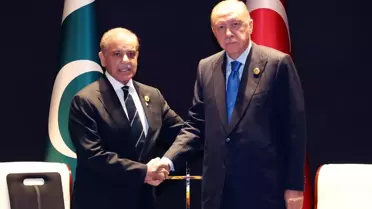 Cumhurbaşkanı Erdoğan Çin'de Pakistan Başbakanı Şerif ile görüştü