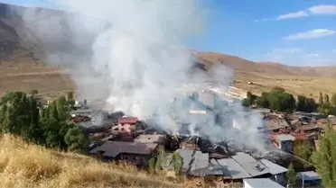 Erzurum'da Kırmızıtaş Köyü'nde Yangın: 15 Ev Kullanılamaz Hale Geldi