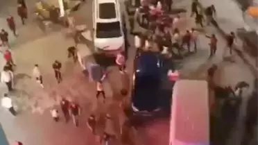 Yüksekova'da Taşlı Sopalı Kavga: 1 Yaralı