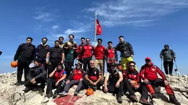 Uludağ Zirvesinde 30 Ağustos Zafer Bayramı Kutlaması
