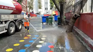 Fatih'de Okullar Yeni Eğitim Yılına Hazırlandı