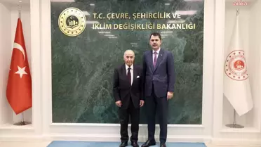Hikmet Çetin Bakan Kurum'u Ziyaret Etti