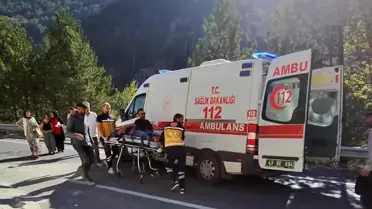 İşçi Yolda Araç Çarpmasıyla Yaralandı