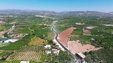 Mersin'de Altyapı Çalışmaları Sonrası Yol Yenileme Çalışmaları Devam Ediyor