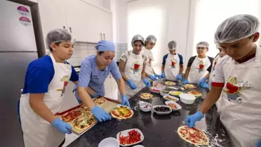 Mersin'de Çocuklar İçin Eğlenceli Mutfak Atölyesi