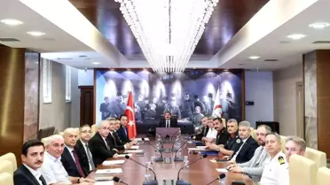 Samsun'da Eğitim Öncesi Güvenlik ve Trafik Tedbirleri Toplantısı