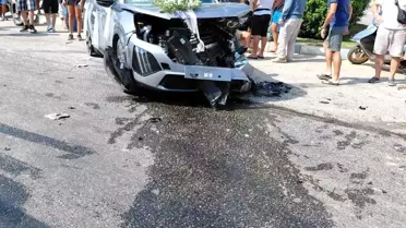 Kaş'ta Gelin Arabasıyla Kaza