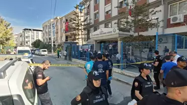 İzmir'de Polis Merkezine Silahlı Saldırı: 2 Polis Şehit Oldu