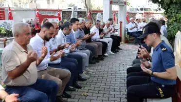 Şehit Ziya Özkozanoğlu kabri başında anıldı