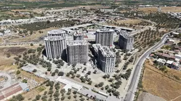 Manisa'da Spilkent Toplu Konutları İçin Kanalizasyon Şebeke Hattı Çalışmaları Devam Ediyor