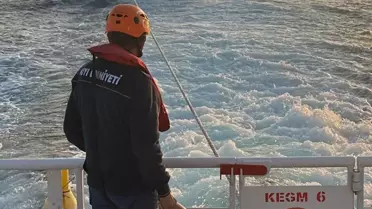 Çanakkale'de Sürüklenen Tekne Kurtarıldı