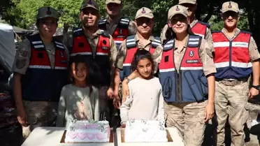 Jandarma'dan Doğum Günü Sürprizi