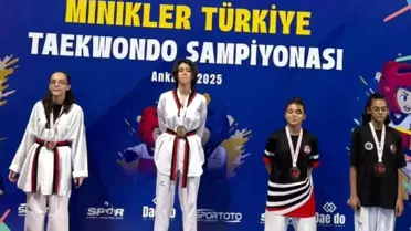 Zişan Koparan'dan Altın Madalya