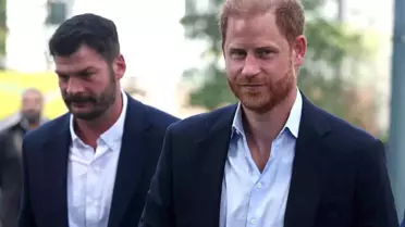 Prens Harry ve Kral Charles Buluştu