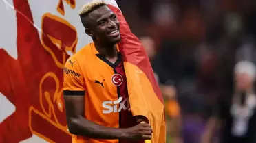 Taraftar boşuna adını haykırmıyor! Osimhen'den gönülleri fetheden hareket