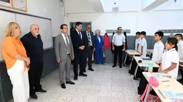 Hayırsever Avni Ongurlar'dan Okula Destek
