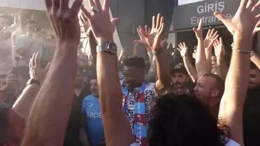 Onana Trabzon'a Geldi