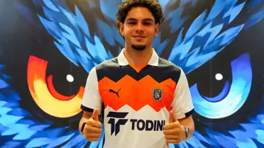 Başakşehir FK, Tuğra Turhan'ı Transfer Etti