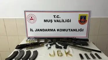 Muş'ta Silah ve Mühimmat Ele Geçirildi