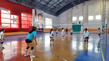 Bulanık'ta Voleybol Antrenmanlarına Yoğun İlgi