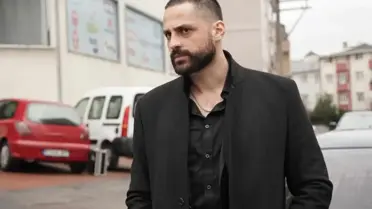 Ekin Mert Daymaz, genç sevgilisiyle aşkını ilan etti